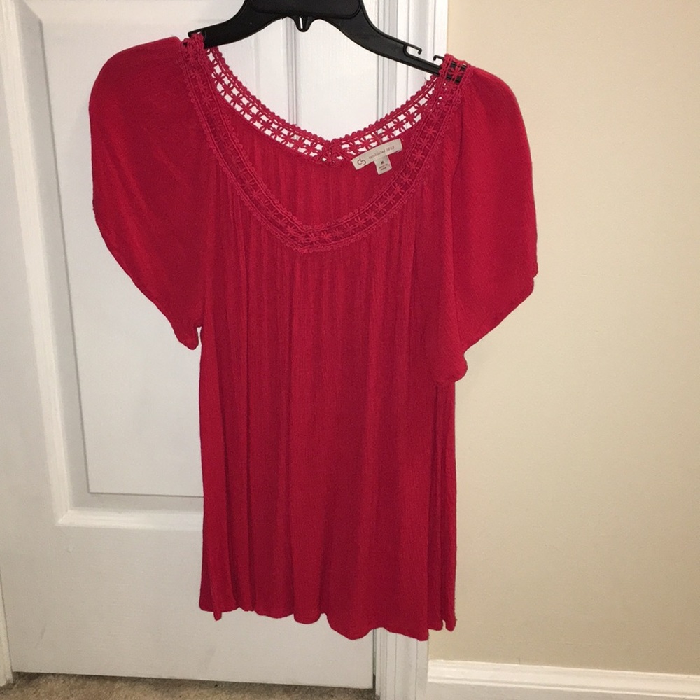 Medium,red dressbarn blouse